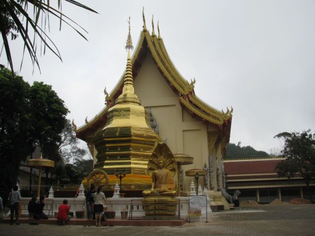 2010-11-thailand-2110.JPG